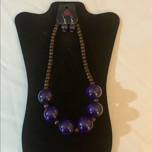 Costume Jewelry Necklace